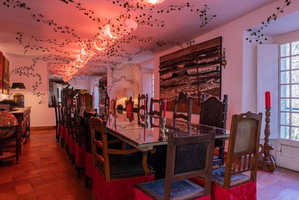 Unique Tiny Smart Home With Private Garden, Jacuzzi, Ps5, Cinema Projector - Sintra Wow מראה חיצוני תמונה